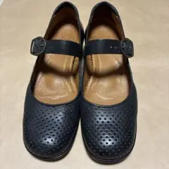 アルカ　ローヒールパンプス