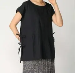 黒　ノースリーブシャツ サイドリボン付き　サマンサモスモス