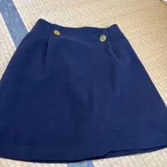 ネイビー ボタン付きスカートのサムネイル
