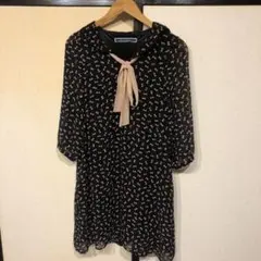 THE EMPORIUM リボン柄ワンピース