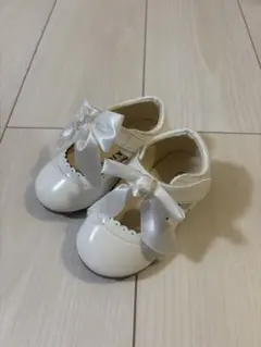 MECKI フォーマルシューズ リボン付き　21サイズ(13.5〜14cm)