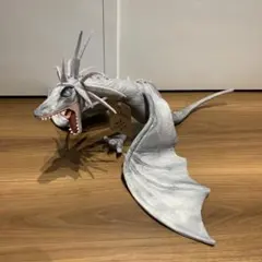 ハリーポッター 死の秘宝 ウクライナアイアンベリー種 ぬいぐるみ 全長約70cm