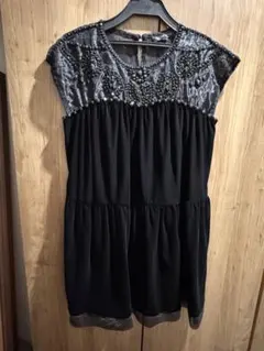 ノースリーブひざ丈ワンピース パーティードレス L 黒