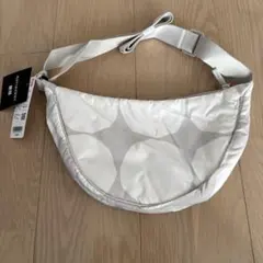 ユニクロ　マリメッコ　ラウンドミニショルダーバッグ