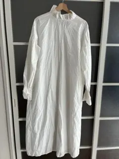 Item thumbnail for item dd26390d-a03b-4a1a-88b4-6a8eb6758271