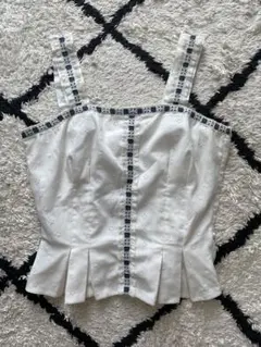 Brandy Melville風　刺繍ホワイトキャミソール