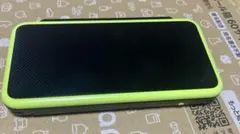 New 2DS LL ブラック/グリーン(充電ケーブル付き)