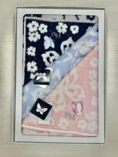 HMの花柄蝶刺繍タオルセット
