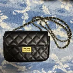 LAVORAZIONEARTIGIANA 本革　キルティングチェーンバッグ