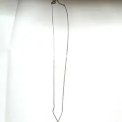 シンプル V字型 ネックレス　ゴールド