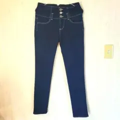 スキニーデニムパンツ