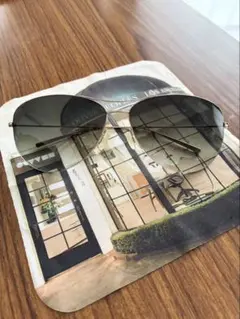 オリバーピープルズ（OLIVER PEOPLES）「Strummer-T」のサムネイル