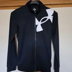 UNDER ARMOUR ブラック フルジップパーカー YLG/16/18