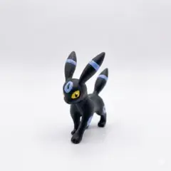 ポケモン ブラッキー リペイント モンコレ