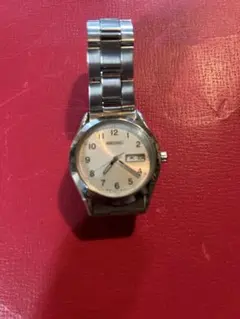 SEIKO メンズ アナログ クォーツ 腕時計 シルバーのサムネイル