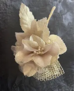 コサージュ ゴールド 卒業式／入学式／結婚式／発表会