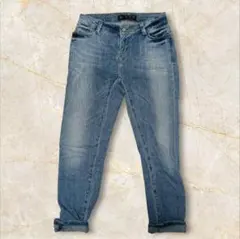 【ザラベーシック】デニムパンツ　ジーパン　コットンパンツ　裾折り返し　カジュアル