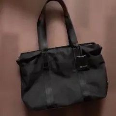 Item thumbnail for item f4b3ba99-9d0e-4d95-b542-a92b0605920a