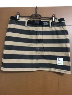 RNA SWEAT、スカートのサムネイル