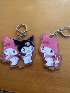 宇佐美マイメロディ & クロミ アクリルキーホルダー2個セット