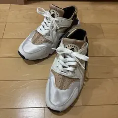 【NIKE】ナイキ エミ エア ハラチ 限定モデル ライトベージュ