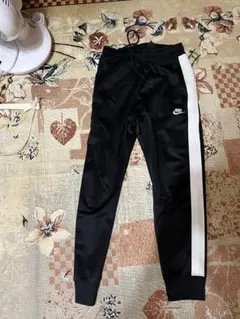 Nike ブラック サイドストライプ ジョガーパンツ S
