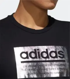 新品未使用タグ付きadidasアディダスTシャツ [Foil Box Tee]