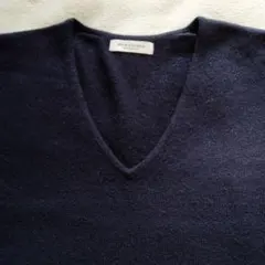 カシミヤ100%　スピックアンドスパン　ニット　Ｖネックセーター