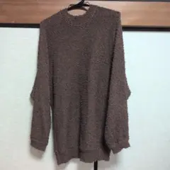 HUG.U ブラウン 長袖セーターのサムネイル