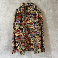 昭和レトロ バロック柄シャツ｜黒×赤×金の華やかヴィンテージモード