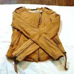 Fly O' Lena ベージュ レザージャケット 38 　　小さめ　羊革