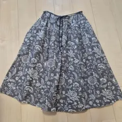 難あり YAECA（ヤエカ）タックキュロットパンツ エルダーベリー - メルカリ