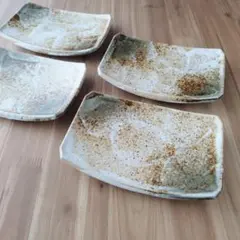 雪志野角皿・４枚　美濃焼〈新品・未使用〉