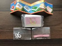 新品未開封サンリオキャラクターズミニランチボックスキーホルダー キキララ