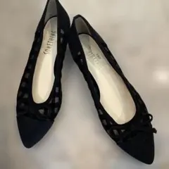 Something ブラック フラットシューズ