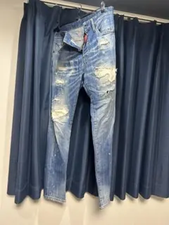 ディースクエアード　ダメージ加工ライトブルーデニムパンツ