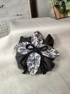 Item thumbnail for item adf1d47b-d180-4e0c-833b-c54f3233690c