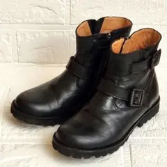 Item thumbnail for item 5599efc9-9b1c-4910-8a9f-4047b6a6af90