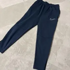 Item thumbnail for item df400089-a3ef-4a01-9ea4-cb5e56dd4a12