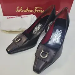 H*u様 Salvatore Ferragamo ガンチーニ パンプス ブラック