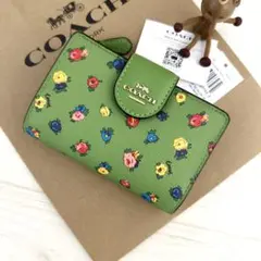 ★ 新品　COACH　コーチ 財布 折り財布　二つ折り財布 グリーン 花柄