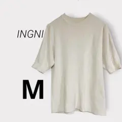 イング　リブ編みベージュ半袖ニット　パフスリーブ　可愛い　シンプル　春服　上品
