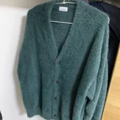 J*ん様 春服最終値下げジュンレッドグリーン Vネック カーディガンのサムネイル