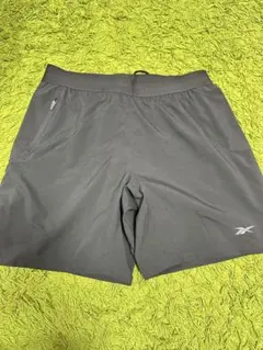 リーボック　スピード 3.02in1ショーツ　ブラックM