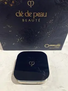 （美品）クレドポーボーテ タンクッションエクラルミヌ 20 専用ケース　セット