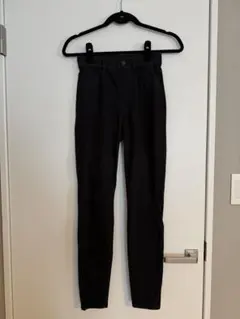 UNIQLO ユニクロ　ウルトラストレッチ レギンスパンツ