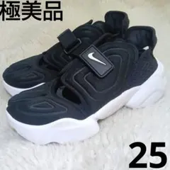 極美品　Nike アクアリフト　ブラック スニーカー 8 US