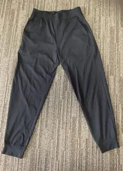 ユニクロ ウルトラストレッチ ドライEX ジョガーパンツ M