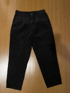 ブラック コーデュロイ ワイドパンツ