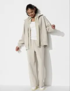 ユニクロ　ドライスウェットワイドパンツ　ナチュラル　S